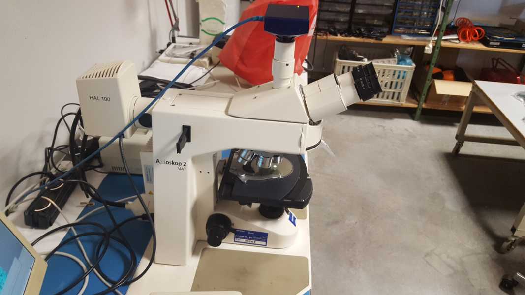 Used Carl Zeiss Axioscope 2 MAT