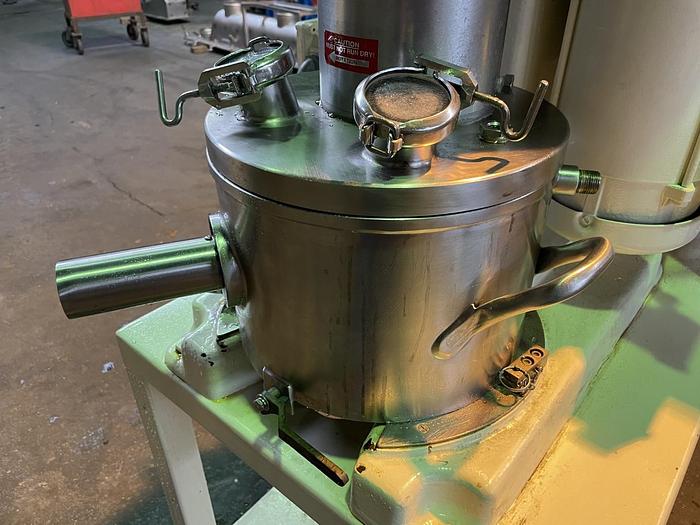 Used 2 GALLON ROSS VERSAMIX - TRIPLE SHAFT - S/S - VACUUM - JACKETED
