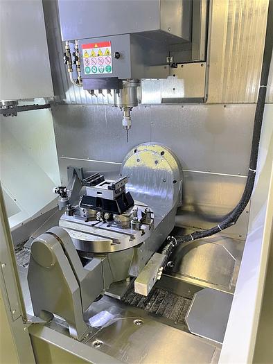 Used 2017 Haas UMC-750SS