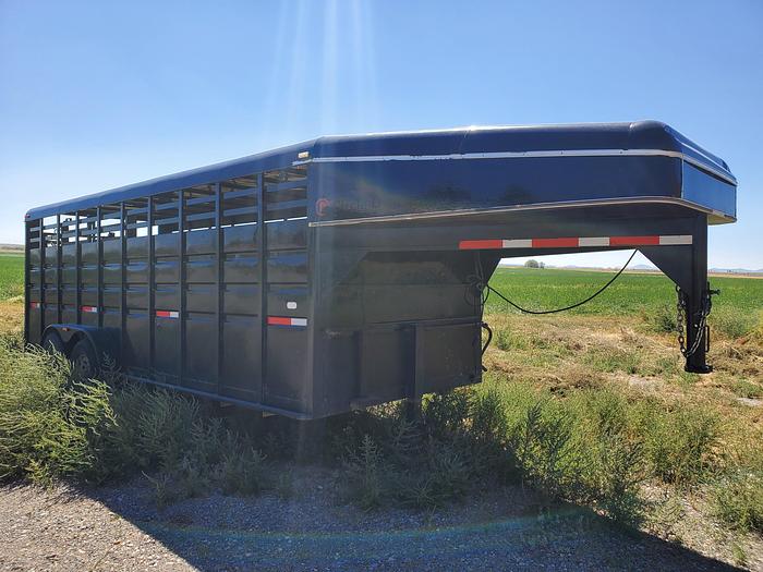 Used 20' Circle D Livestock Trailer