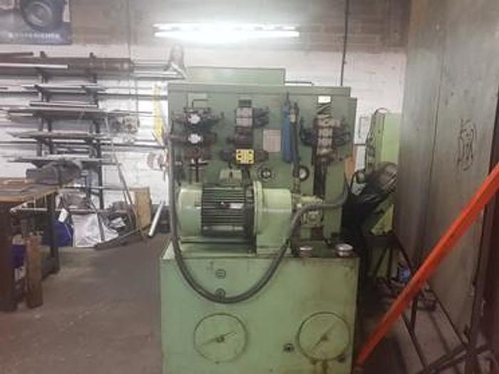 Used 1990 TOS OFA 32A Gear Hobbing Machine
