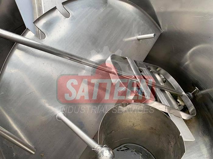 Used Refrigerated tank with Mixer