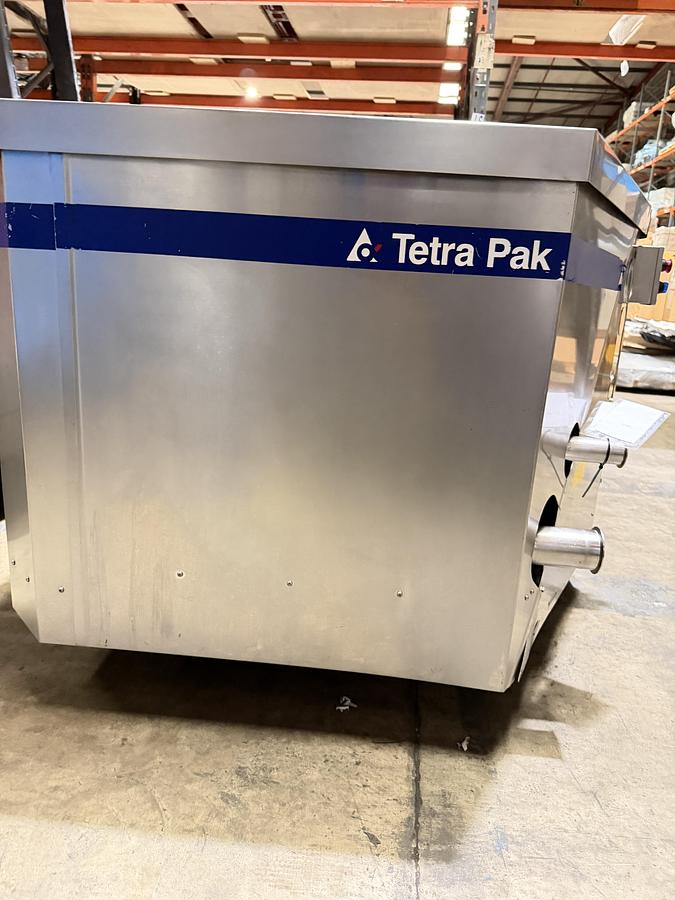 Used 3,633 to 7,950 LPH Tetra Pak Alex 25 Two-Stage High-Pressure Homogeniser