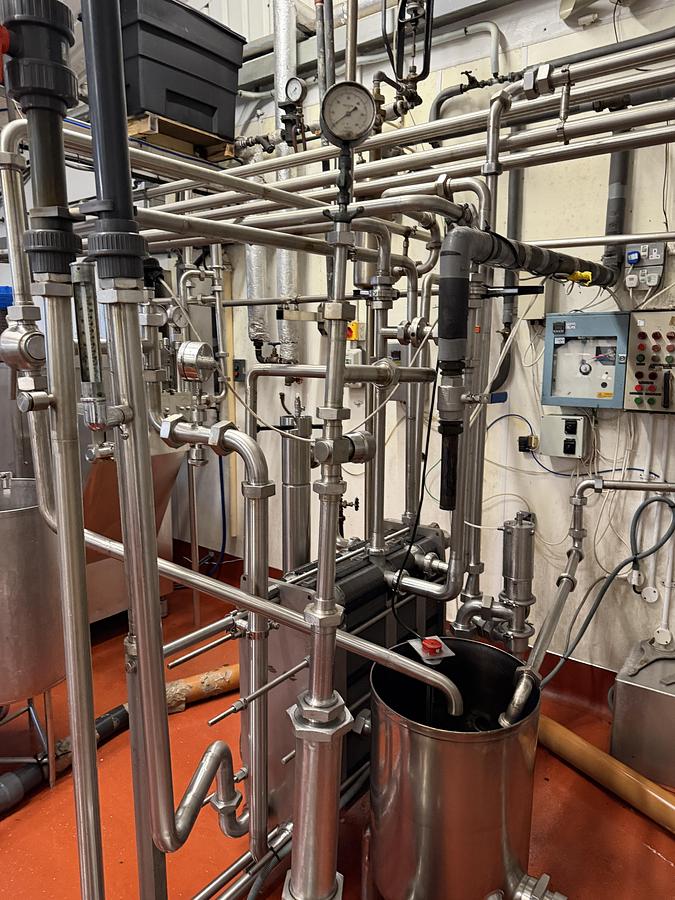 Used Complete Dairy  Processing Plant 3,000  L/hr – Separator, Homogeniser & Pasteuriser