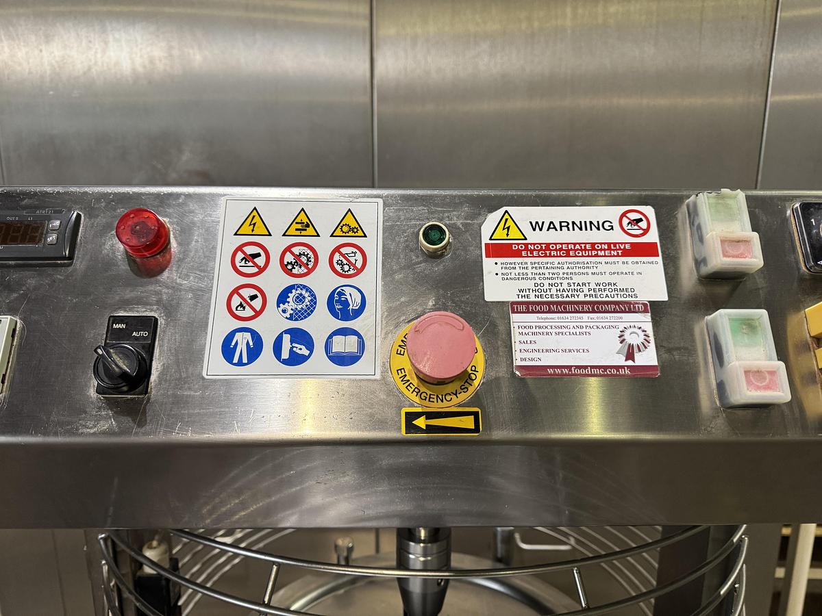 Used 2012 De Danieli C302EI Oil Jacketed Tilting Cooker Tank