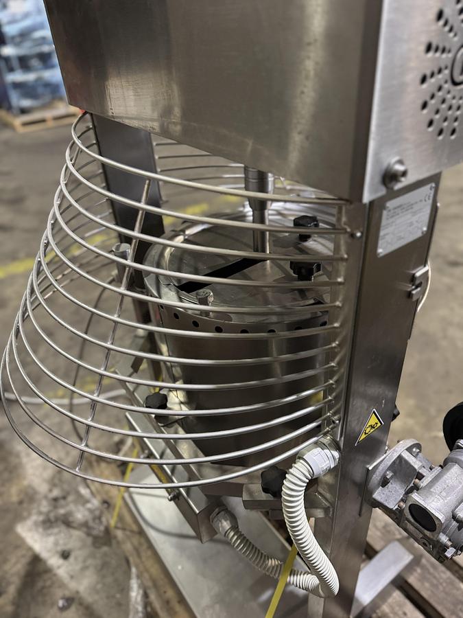 Used 2012 De Danieli C302EI Oil Jacketed Tilting Cooker Tank