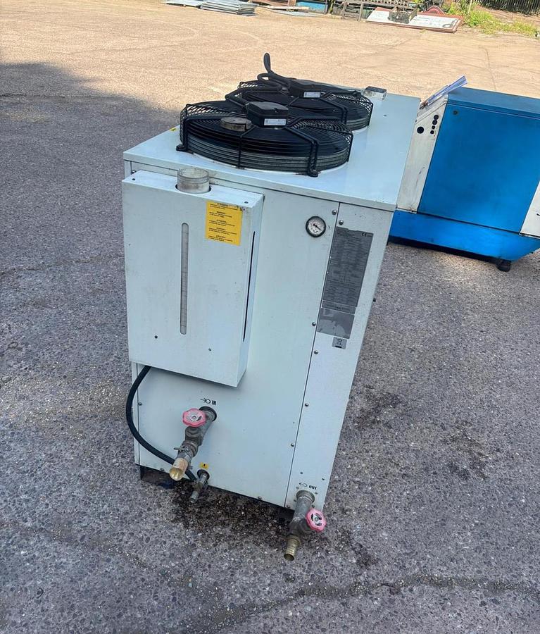 Used ICS iC416 Package Water Chiller Year 2018 
