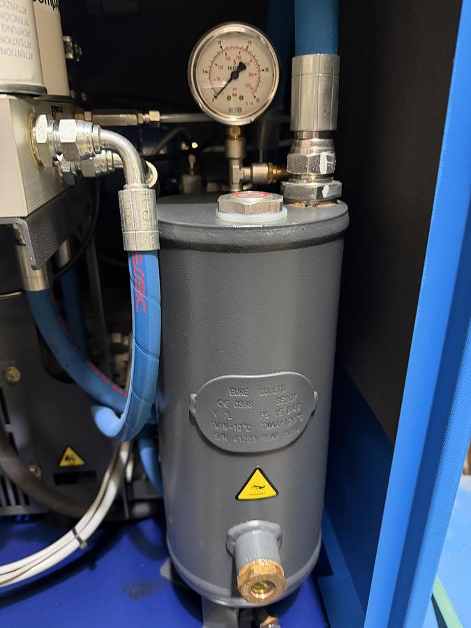 Used CompAir L05 Rotary Screw Air Compressor – 5.5kW – 10 Bar – 2015