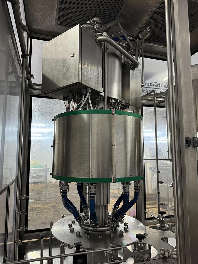 Used 9/3 Rotary Filling line with Integrated Capper 