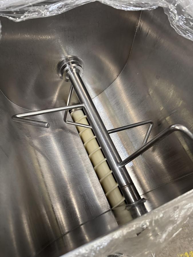 Used Technogel Fruit Ingredient Feeder 