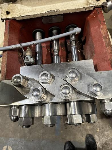 Used APV Gaulin k6 Homogeniser