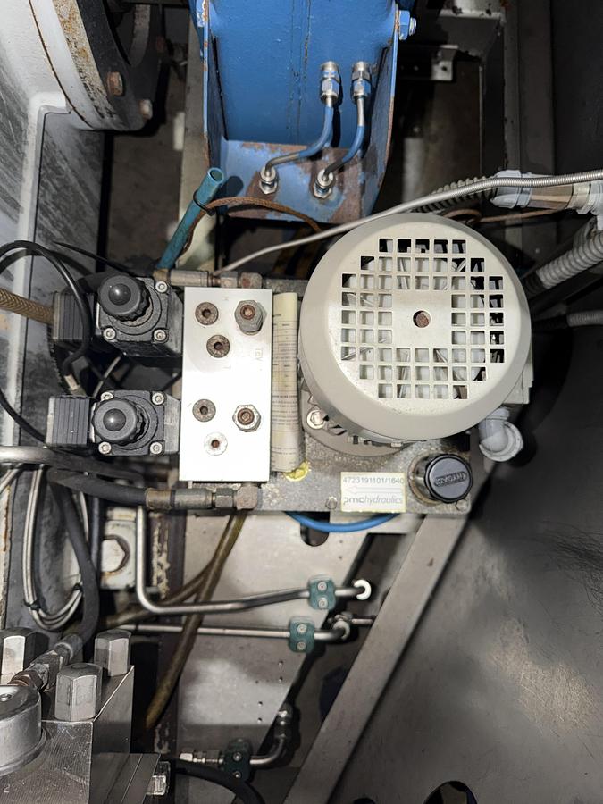 Used 3,633 to 7,950 LPH Tetra Pak Alex 25 Two-Stage High-Pressure Homogeniser