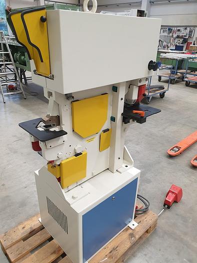 Gebraucht Mubea MIW 400