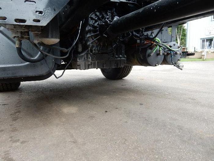 Used 2006 International 7600- Stock #: 8594