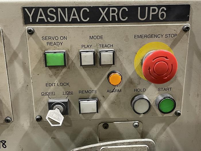 Used MOTOMAN ARCWORLD WELD CELL W/ INDEX TABLE AND UP6 ROBOT WITH XRC CONTROL