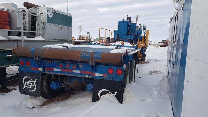 Used 1975 IDECO 4 Axle Carrier Style Oilfield Pump / Kill Truck