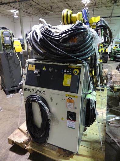 Used FANUC R2000iB/210F 6 AXIS CNC ROBOT W/R30iA CONTROLS