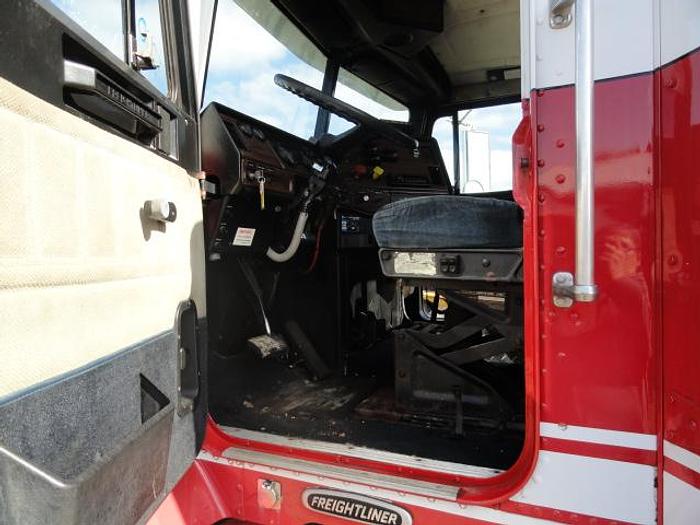 Used 1997 FREIGHTLINER fld112