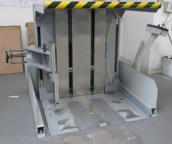Used Busch SWH 125 RLA pile turner 2002
