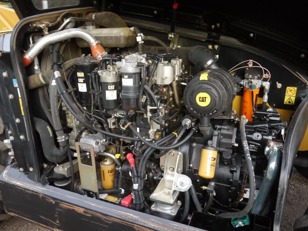 Used CAT TH407C Telehandler