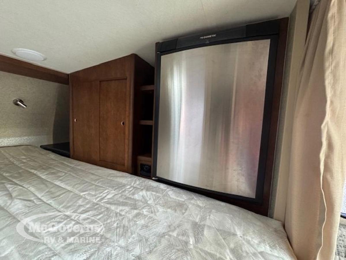 Used 2019 Lance  Truck Camper 650