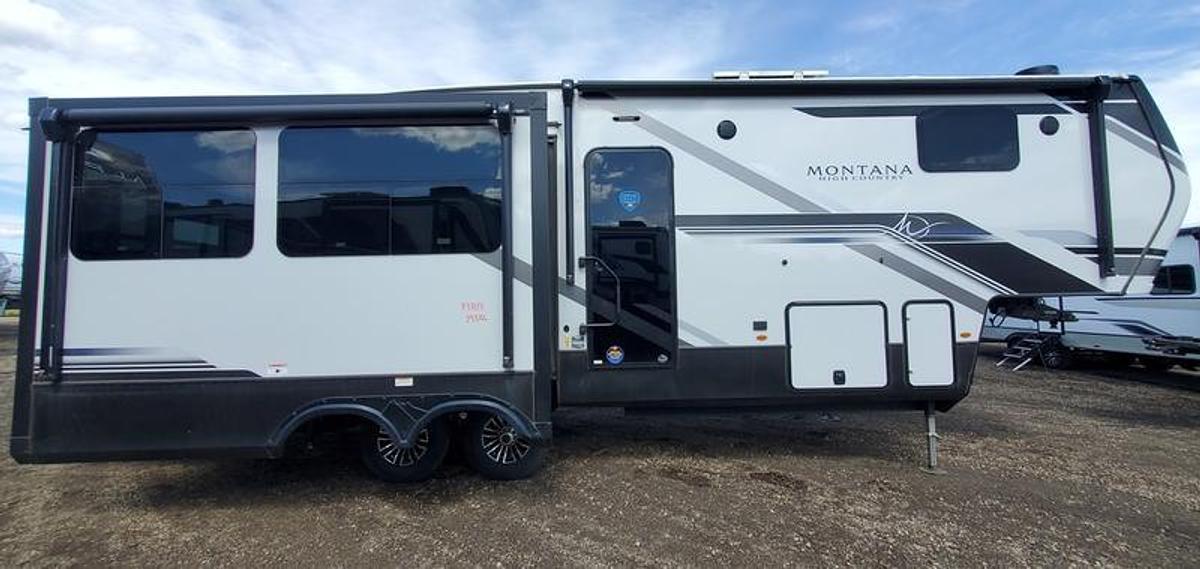 2025 Keystone RV Montana High Country 295RL