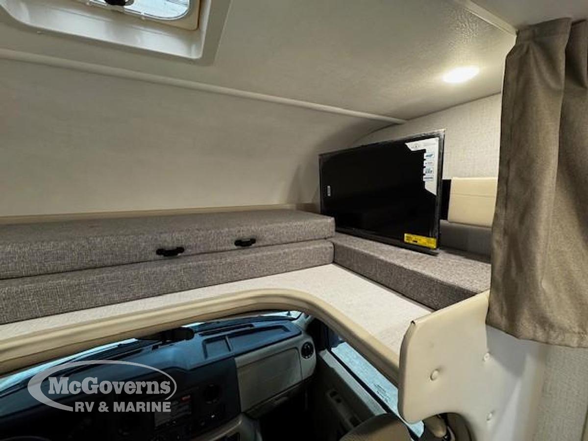 2026 Thor Motor Coach Four Winds 19z