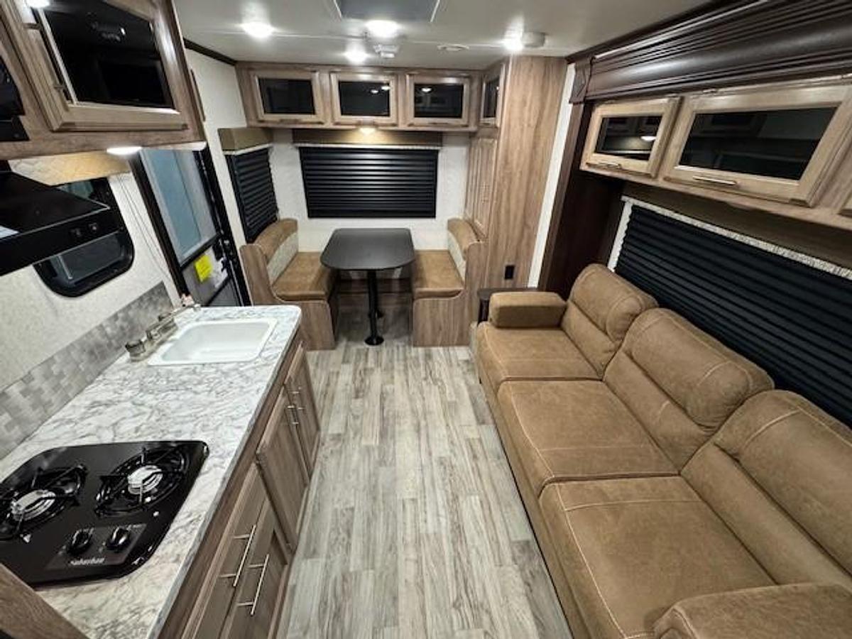 Used 2018 Jayco Jay Feather 23RD