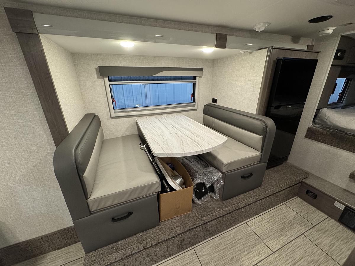 2026 Lance Long Box 1175