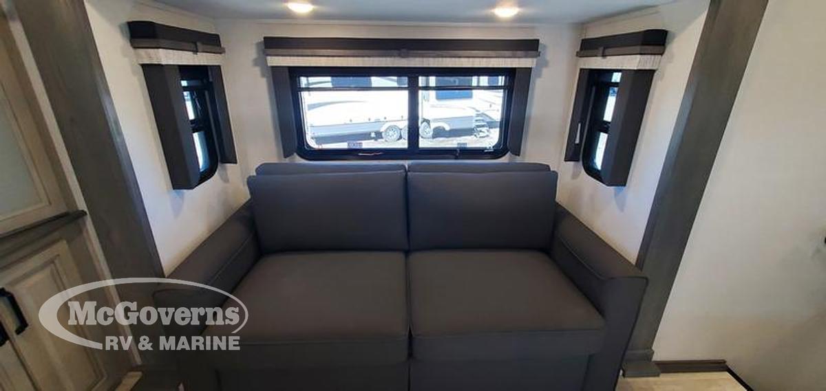 2024 Keystone RV Alpine 3700FL