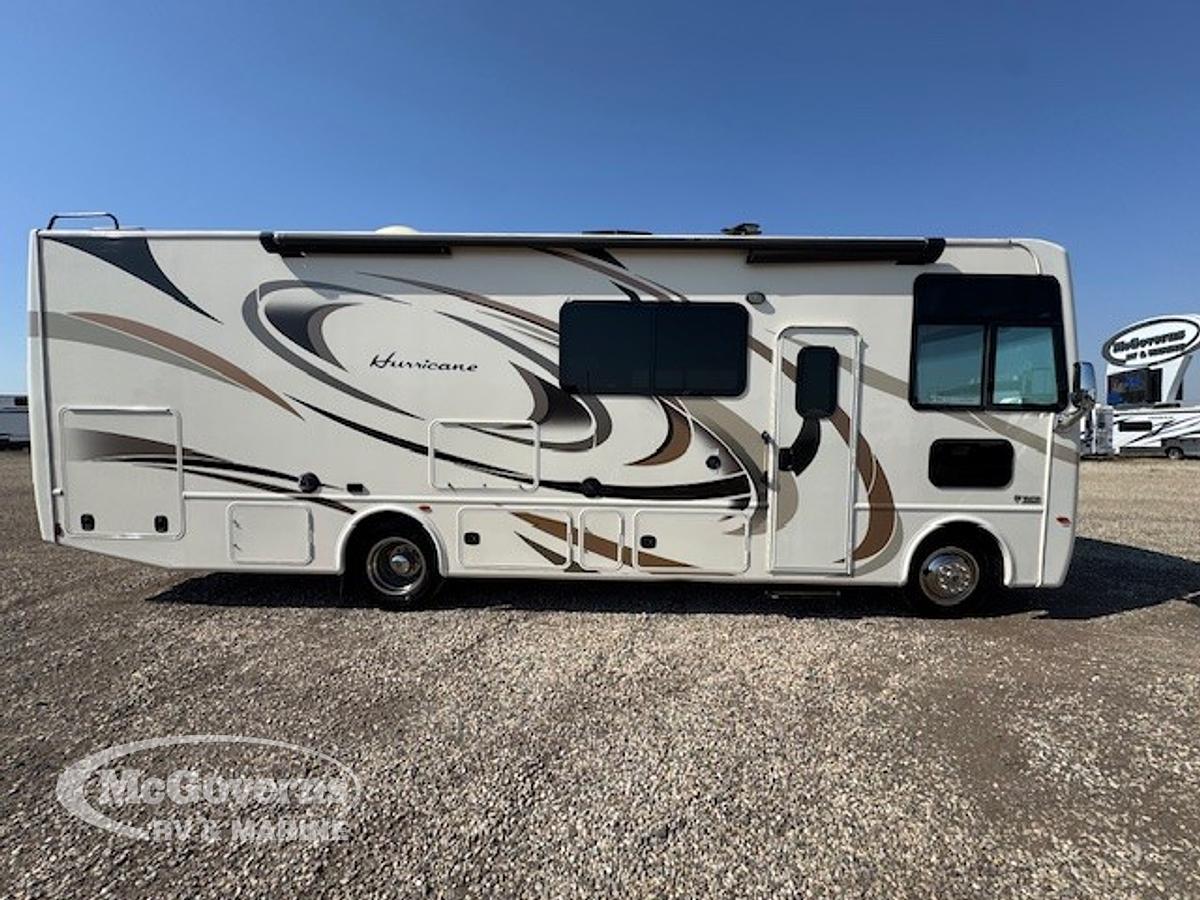Used 2018 Thor Motor Coach Hurricane 29M