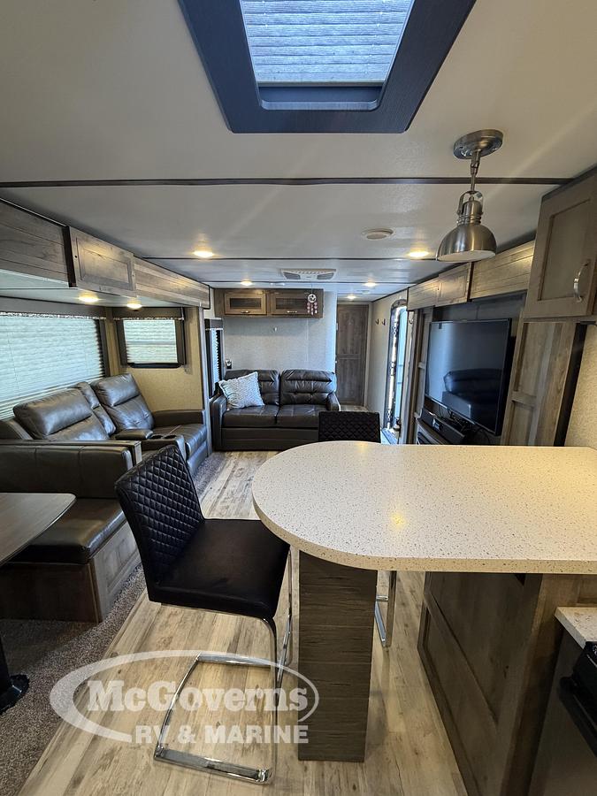 Used 2018 Keystone RV Sprinter 312MLS
