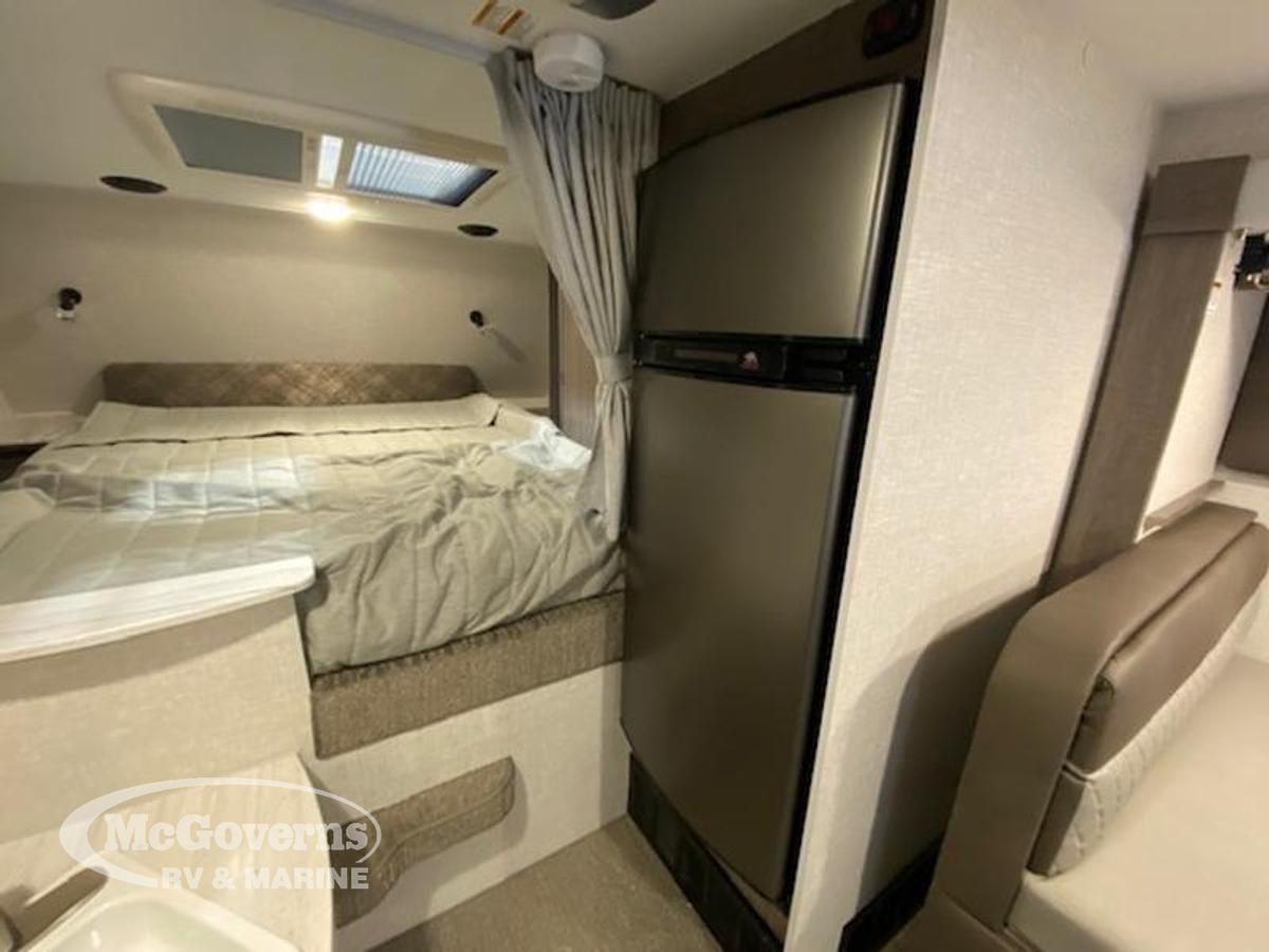 2023 Lance Truck Campers Short Bed 855S