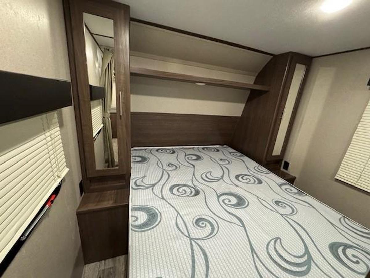 Used 2020 Keystone RV Hideout 26LHS