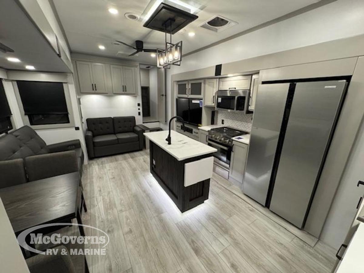 2025 Keystone RV Montana High Country 351BH