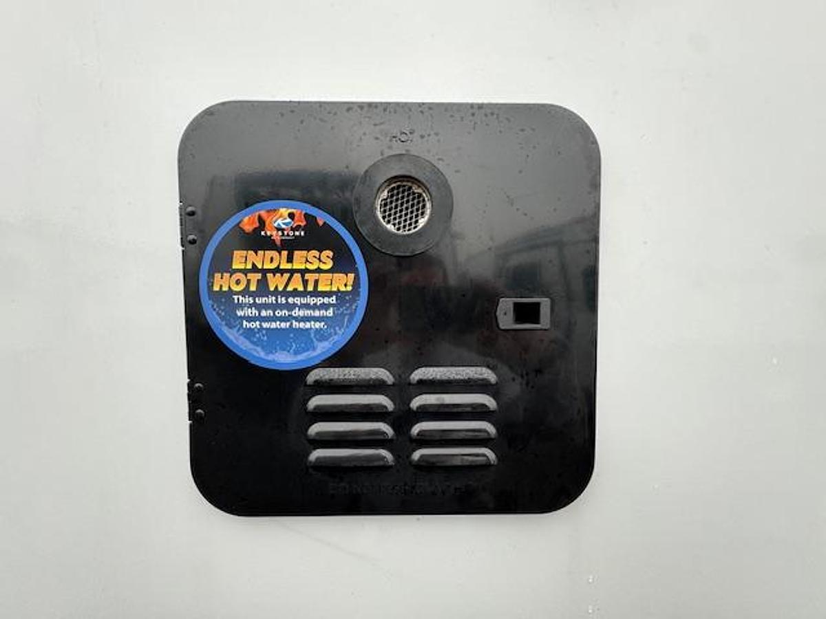 2025 Keystone RV Retreat 391HBDL