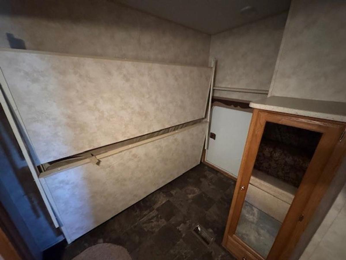 Used 2009 Forest River Palomino Sabre SABRE 31BHDS