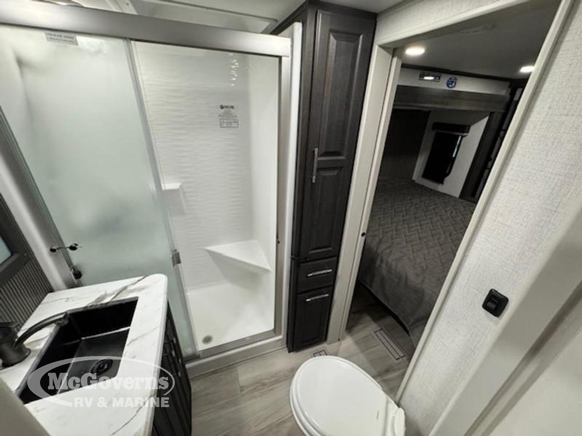 2025 Keystone RV Alpine Avalanche Edition 302RS