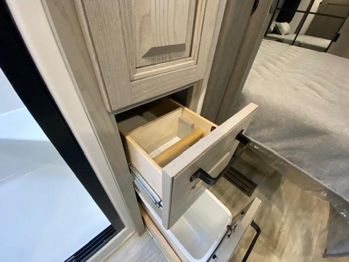 2024 Keystone RV Alpine 3011CK