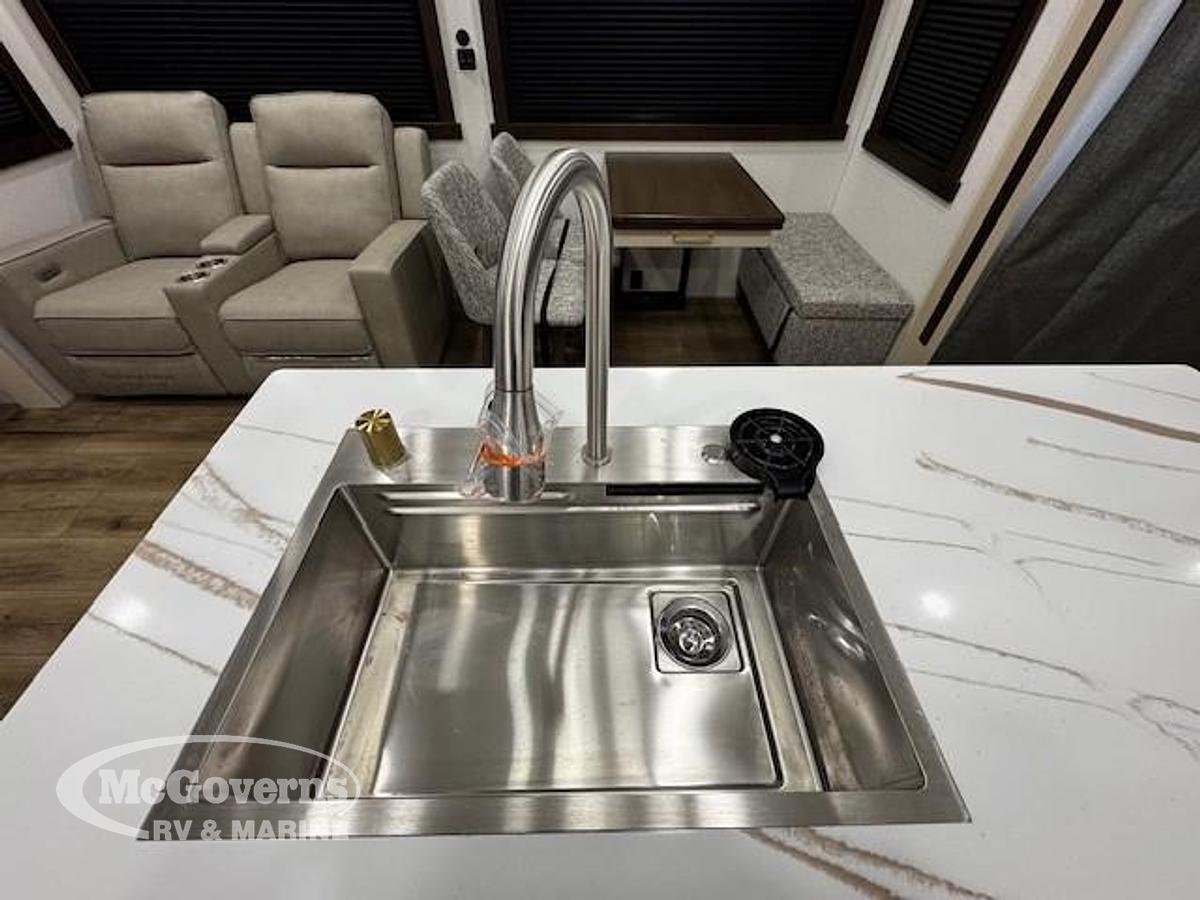 2026 Cedar Creek Cottage 40CCK