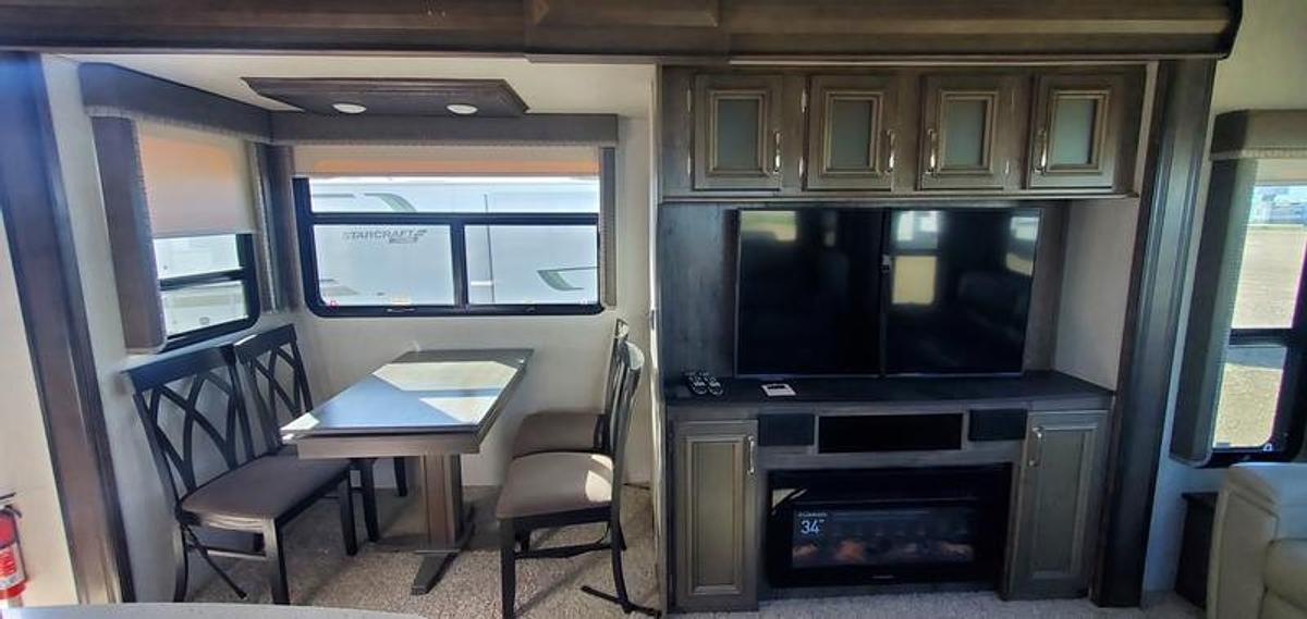 Used 2018 Keystone RV Montana High Country 344RL