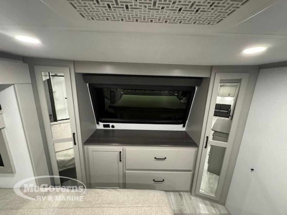 2025 Keystone RV Montana High Country 351BH