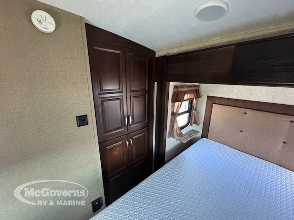 Used 2015 Keystone RV Keystone Mountaineer Mountaineer 356TBF - Dealer Stock