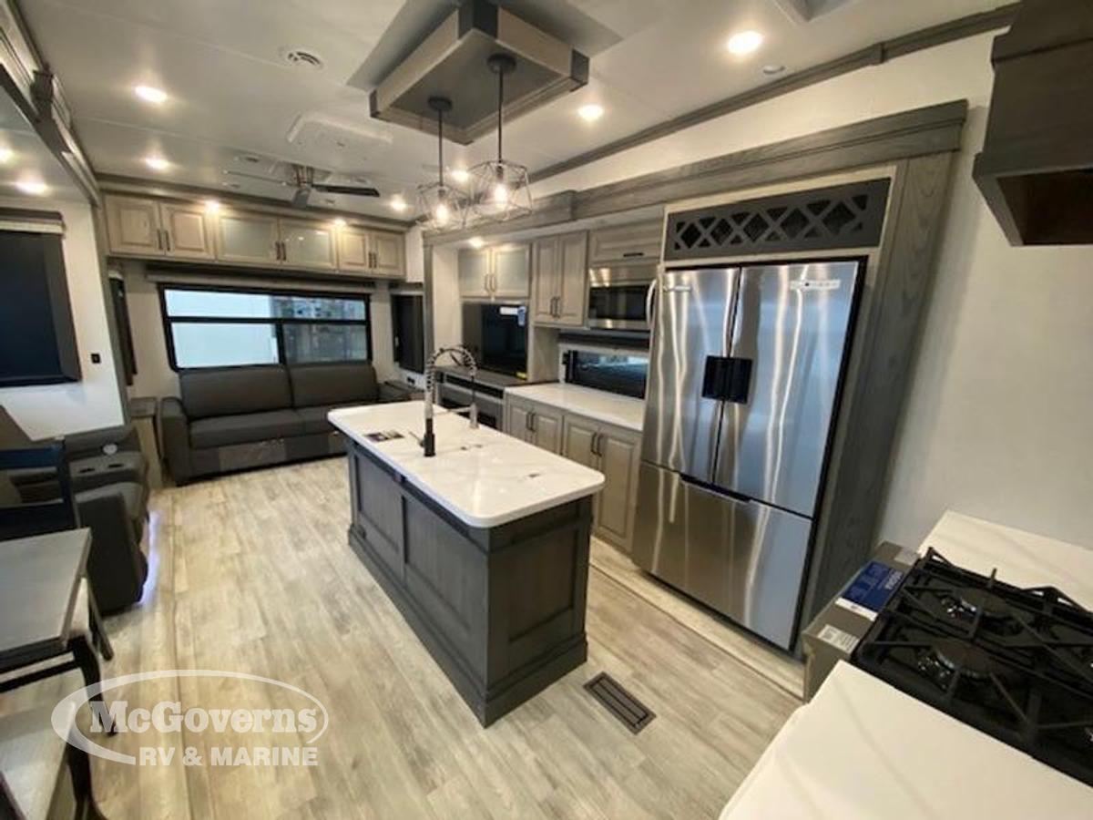 2024 Keystone RV Alpine 3011CK