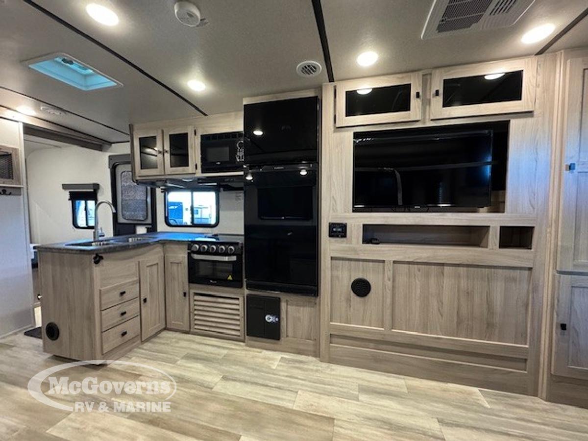 Used 2024 Coachmen 2963BH Northen Spirit