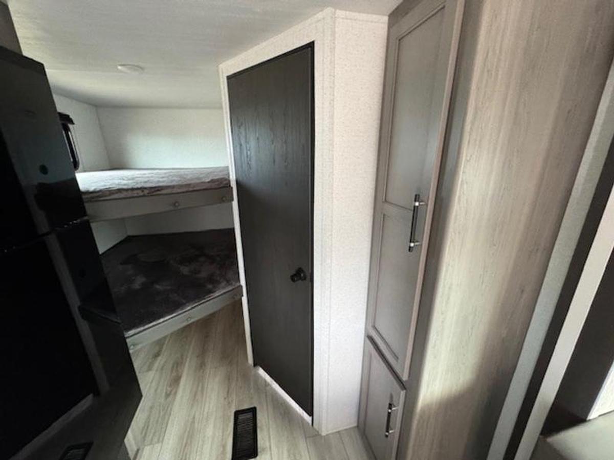 2025 Keystone RV Hideout Sport Double 241DBWE