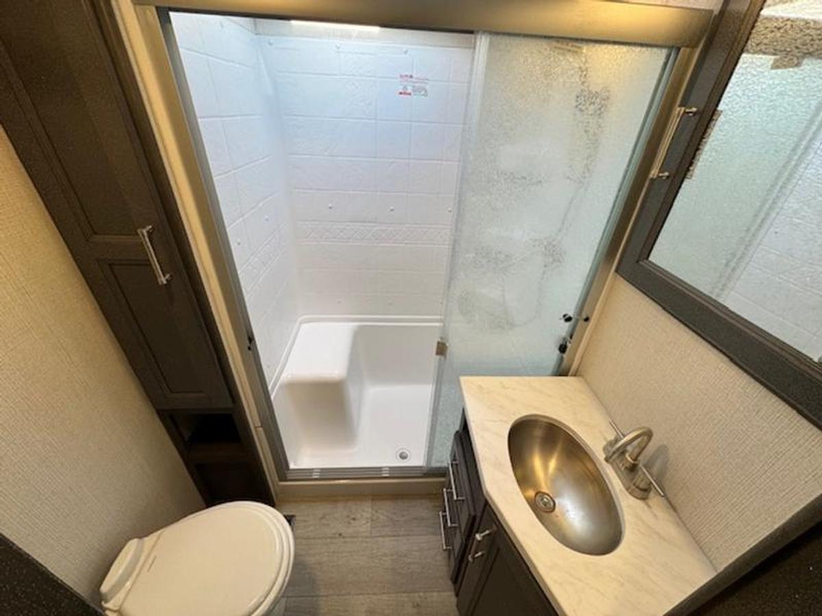 2025 Keystone RV Cougar Half-Ton 29RLI