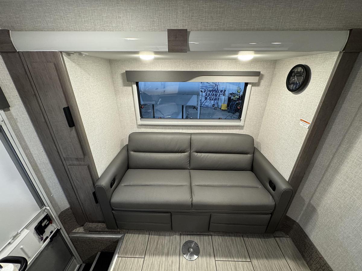 2026 Lance Long Box 1175