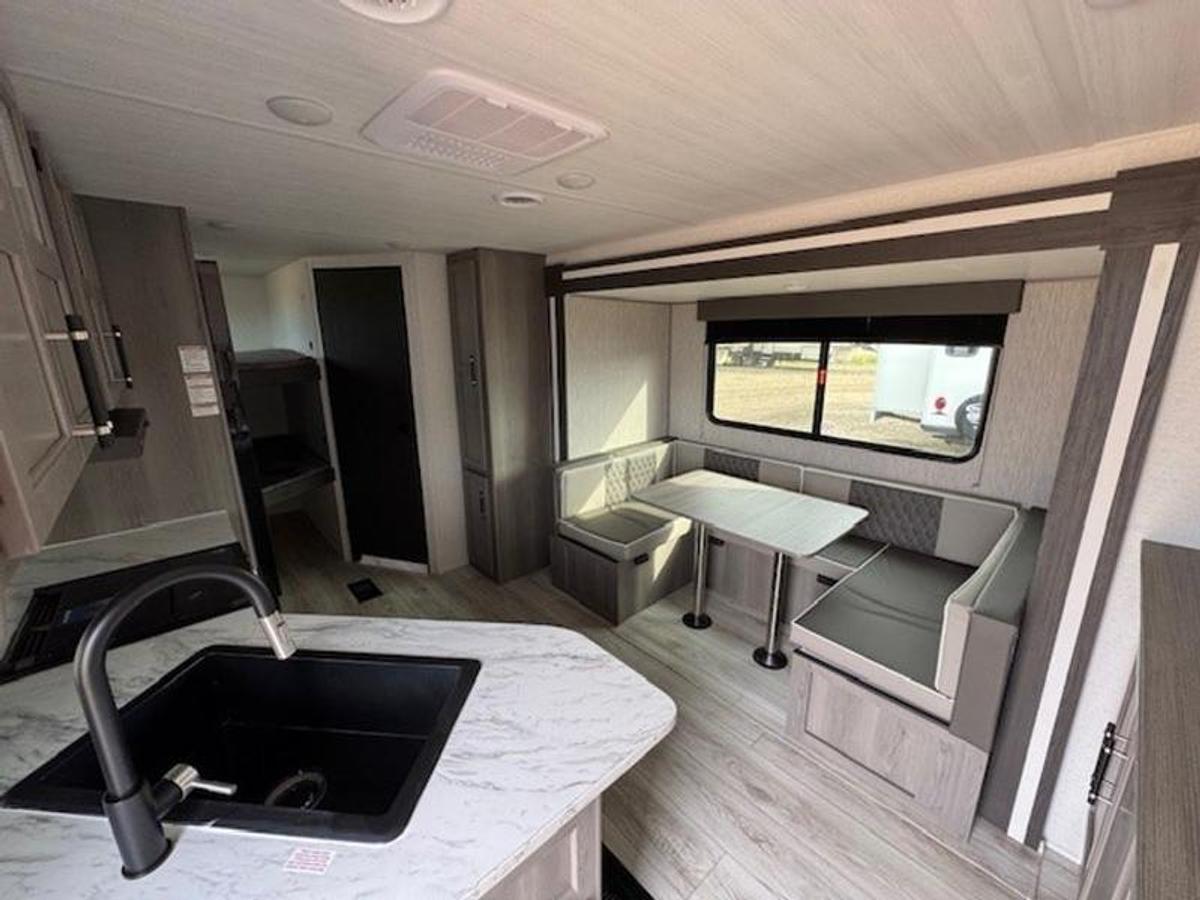 2025 Keystone RV Hideout Sport Double 241DBWE