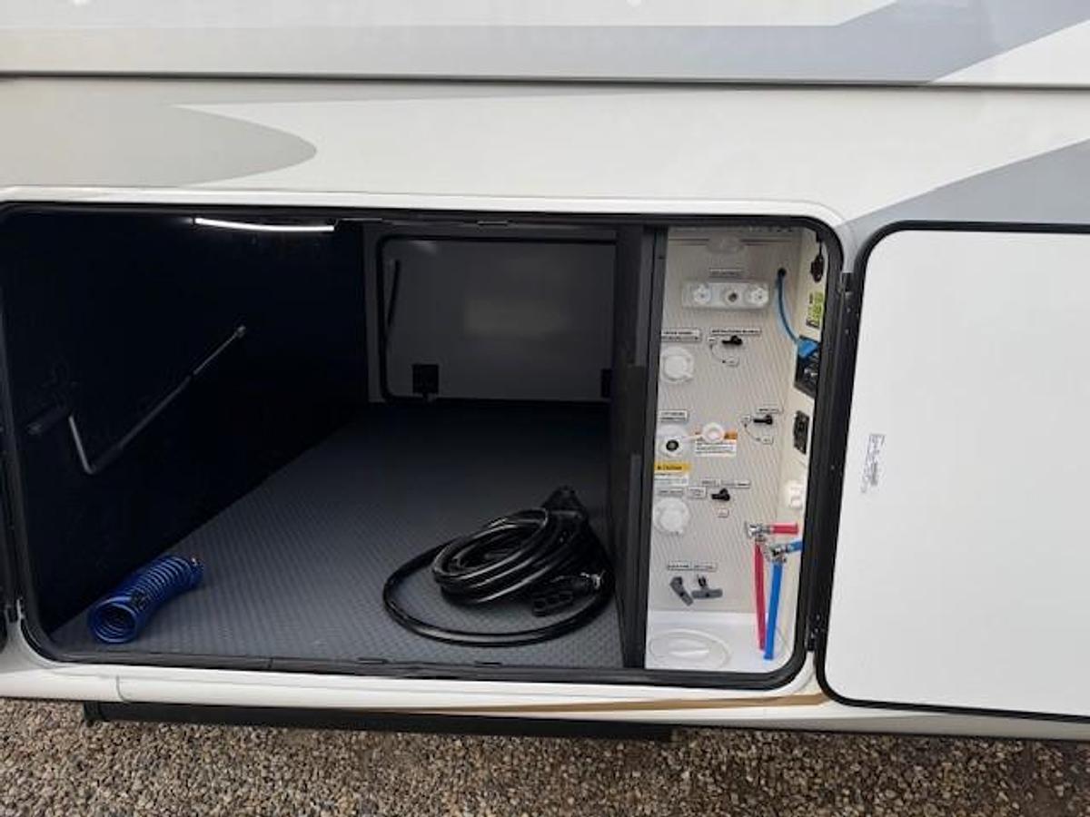 2026 Keystone RV Montana 3901RK